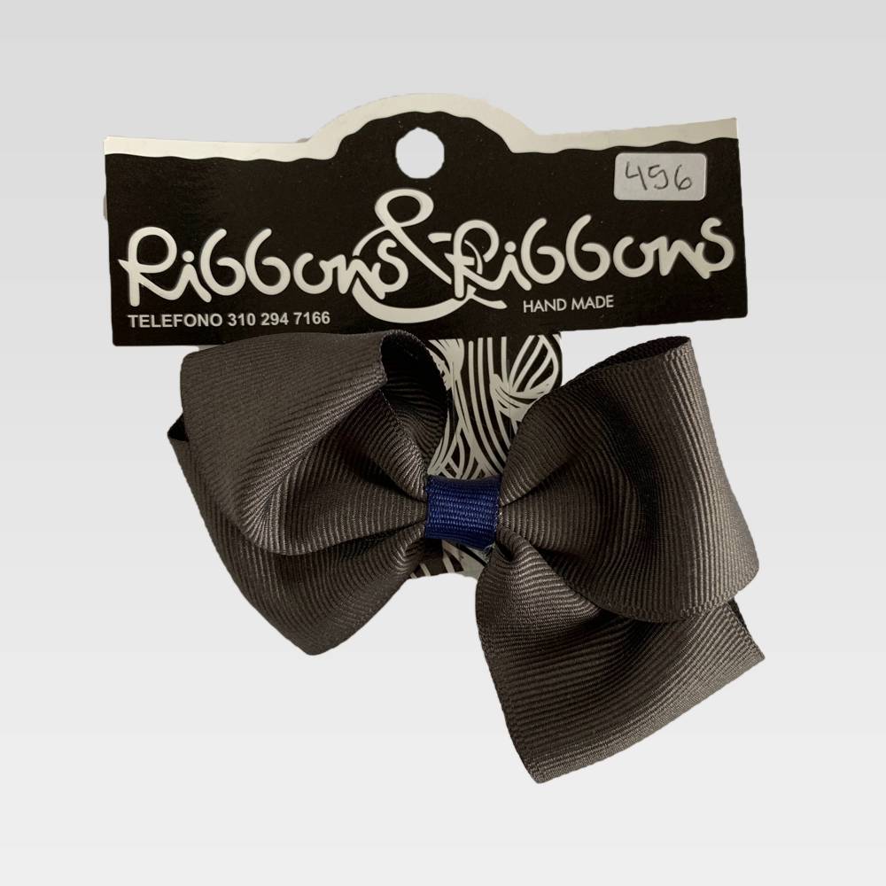 Majuá Uniformes  |  Uniformes escolares, servicios generales y dotaciones empresariales